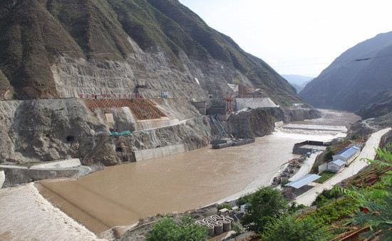 魯?shù)乩娬? /></div>        </a>
        <div   id=